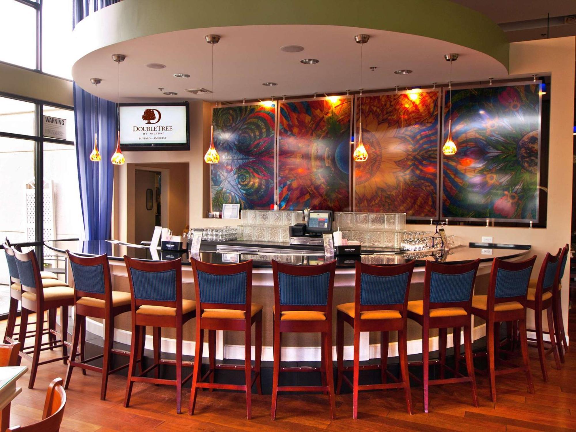Doubletree By Hilton Buffalo-Amherst Exterior foto